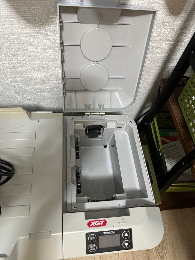 ★F志★ Makita XGT 冷温庫 大容量 オリーブグリーン