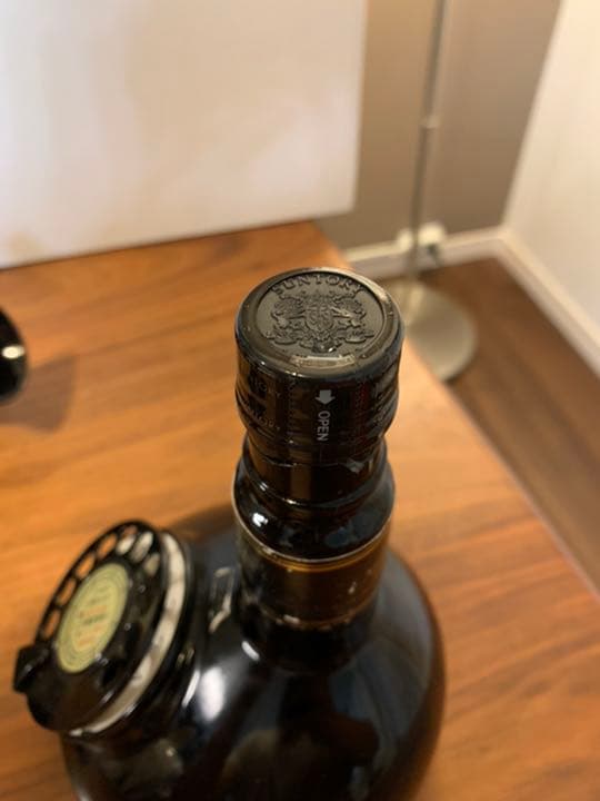 サントリー ウイスキー 響 電話創業100周年記念 2号自動式卓上電話機型