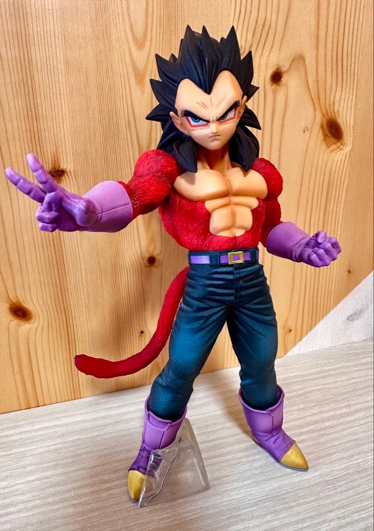 一番くじ　ドラゴンボール　フィギュア　超サイヤ人4 MASTER LISE
