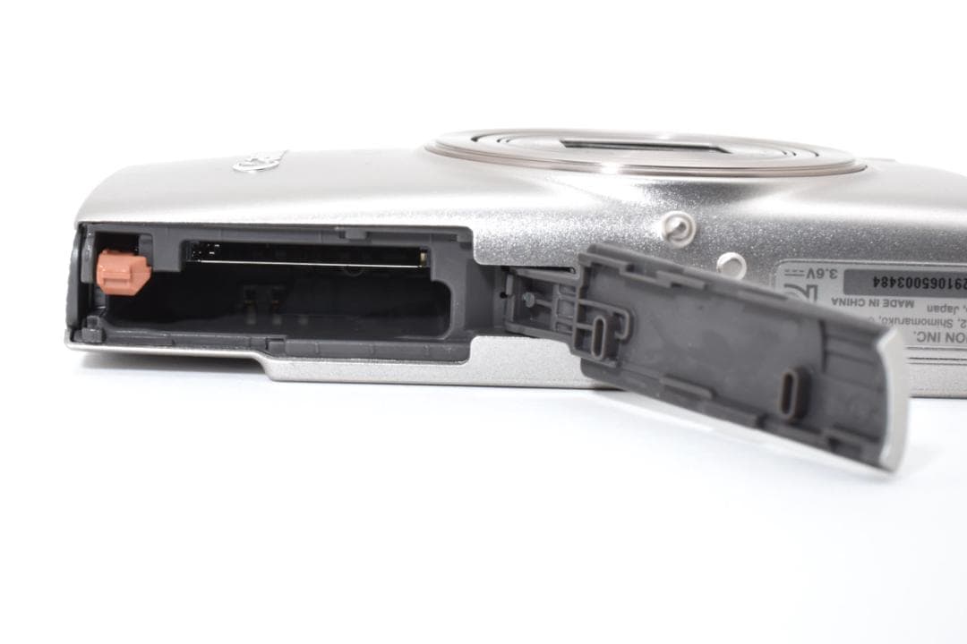 【新品級】キヤノン CANON IXY650 コンパクトデジタルカメラ