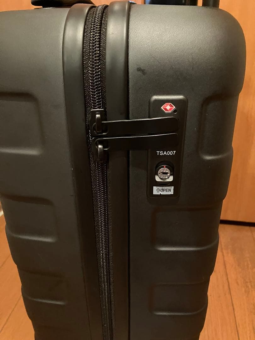 MUJI バーを自由に調節できる　 ハードキャリーケース（２０Ｌ）ブラック