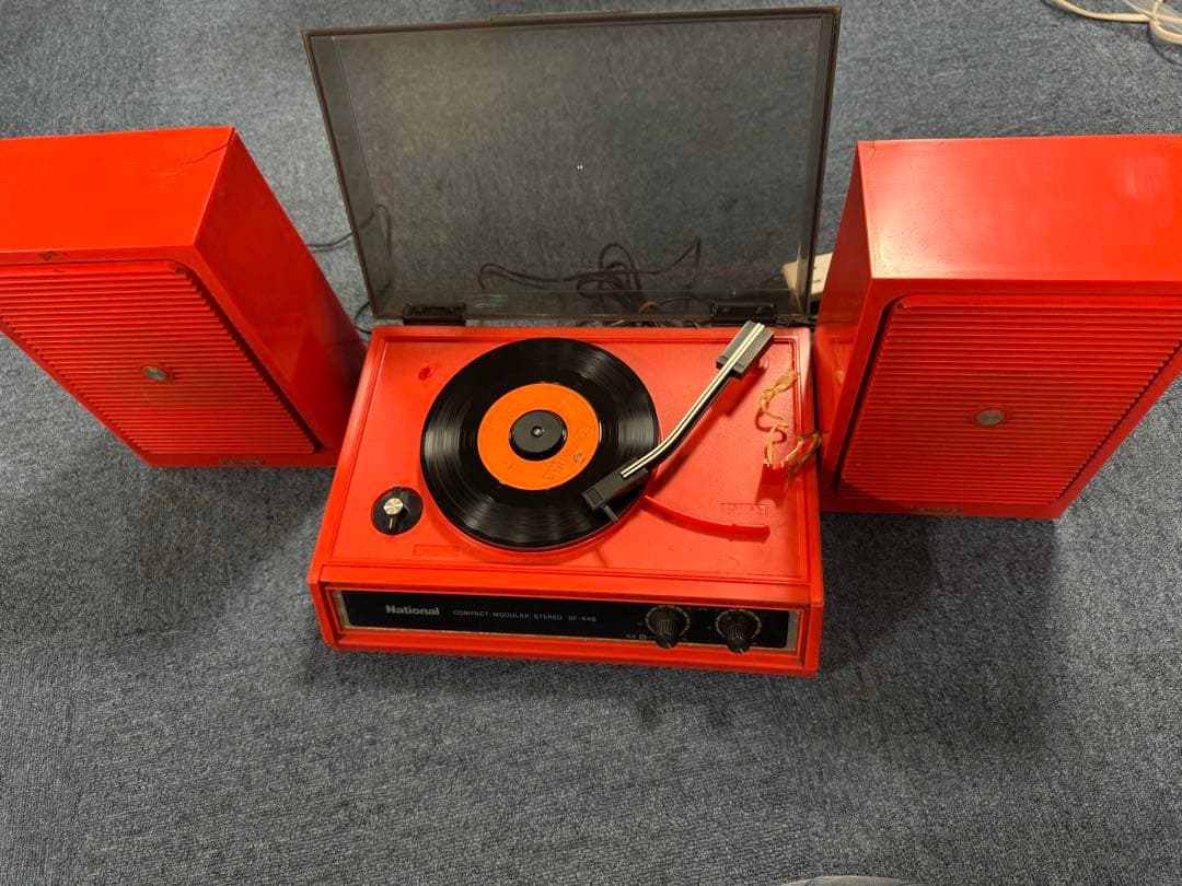 昭和レトロ　ナショナル　レコードプレーヤー　SF–448 レッド　ステレオ