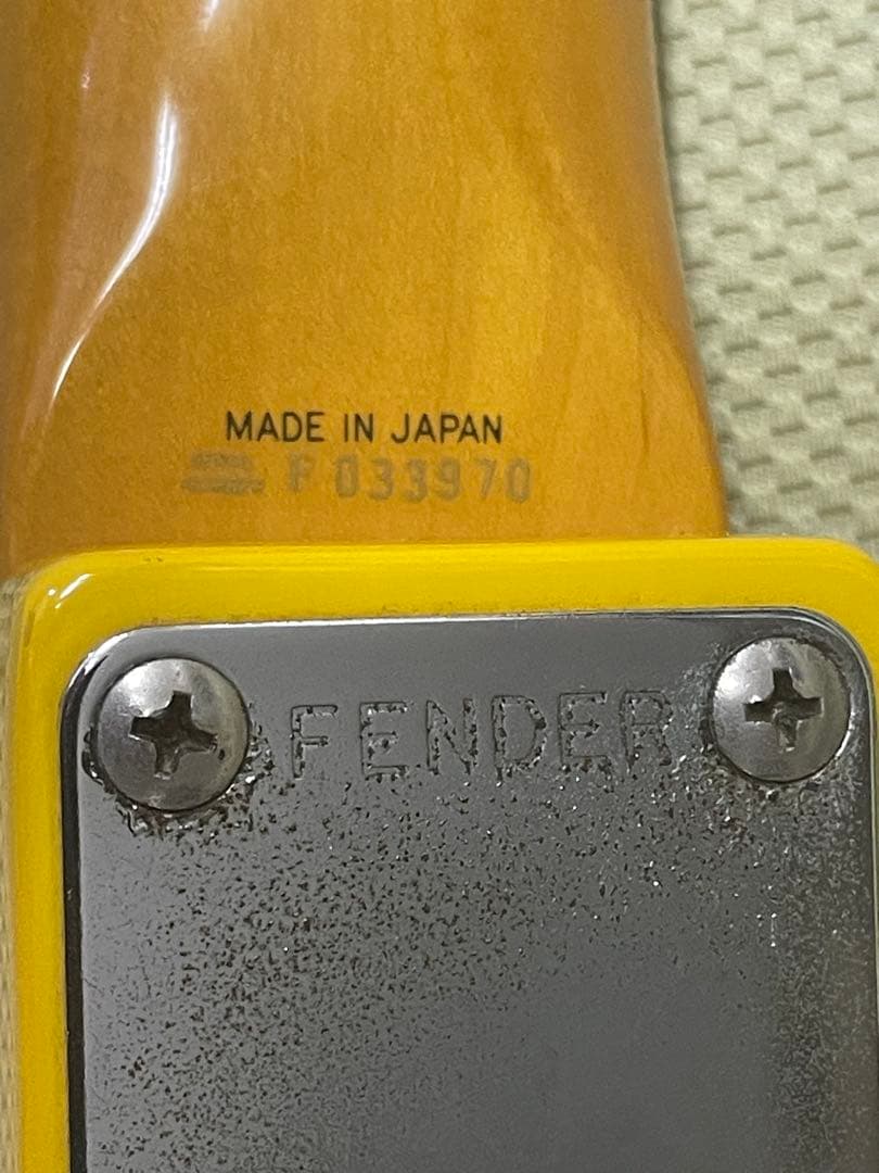 ふ*ふ様 Fender Japan ST62-55 RYL オークション形式に変