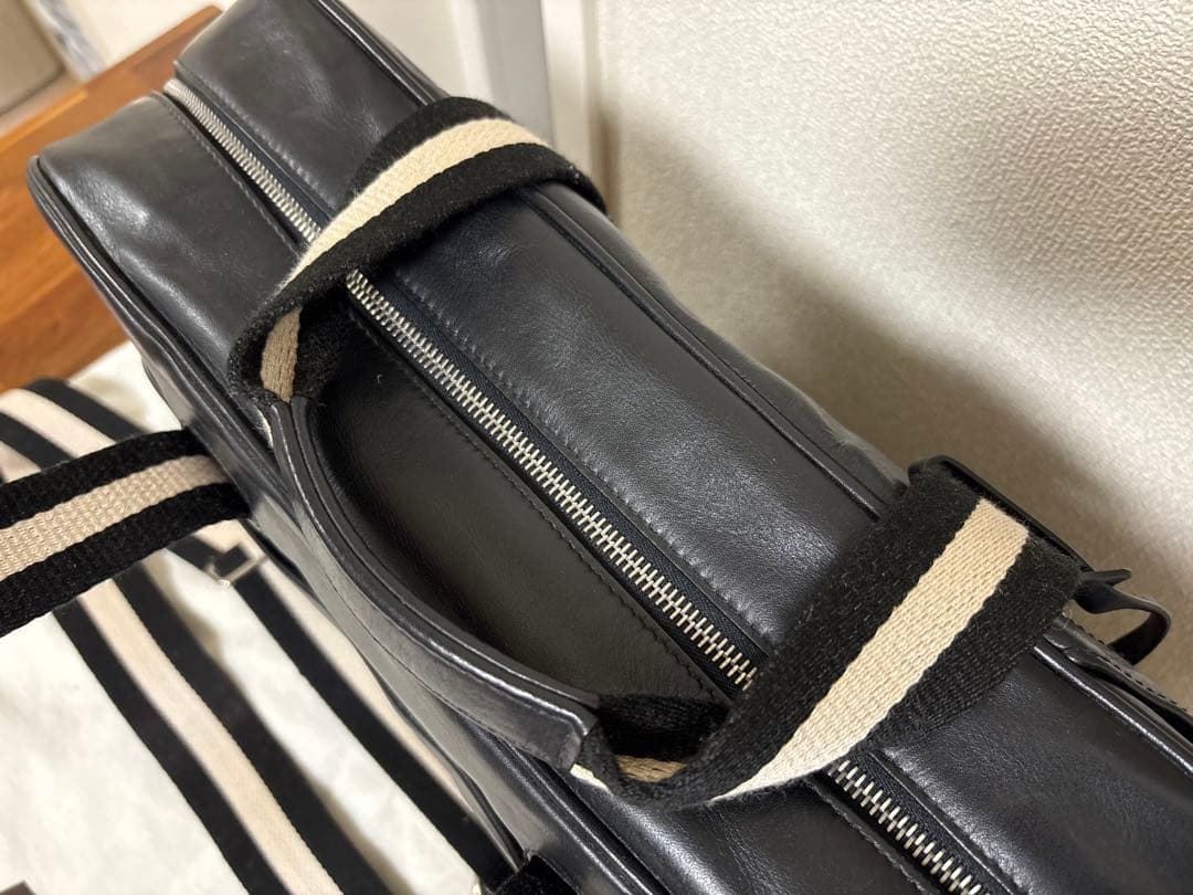 BALLY バリー ブリーフケース ビジネスバッグ ストライプ 本革 黒