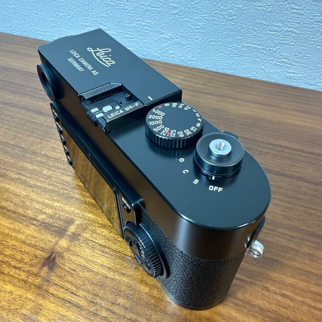 ライカ M9-P ブラックペイント バッテリー2個付きCCD対策済　777ゾロ目