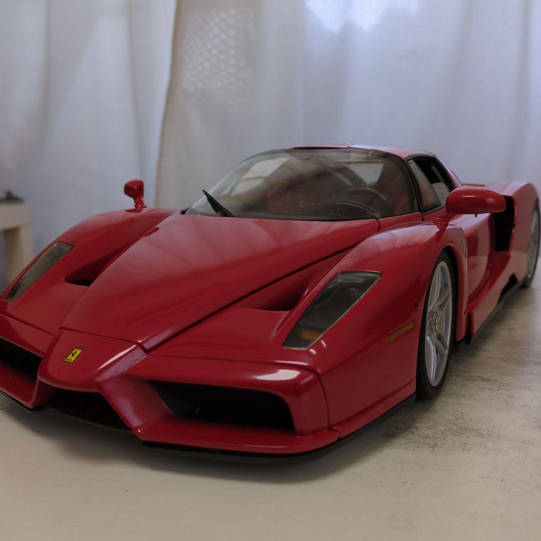 ディアゴスティーニ　エンツォフェラーリ1/10モデル