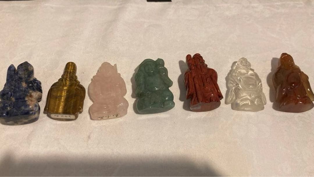 天然石　七福神　台座付き　置物