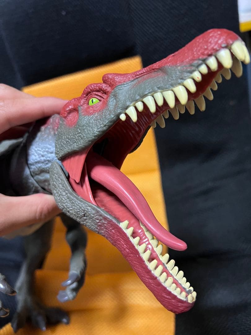 マテル　ジュラシックワールド レガシー スピノサウルス レアカラー版