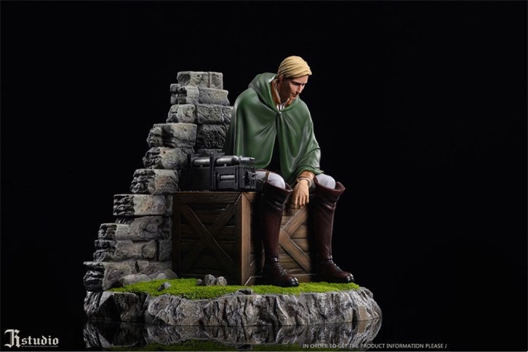 進撃の巨人 エルヴィン·スミ  ガレージキット ガレキ スタチュー②