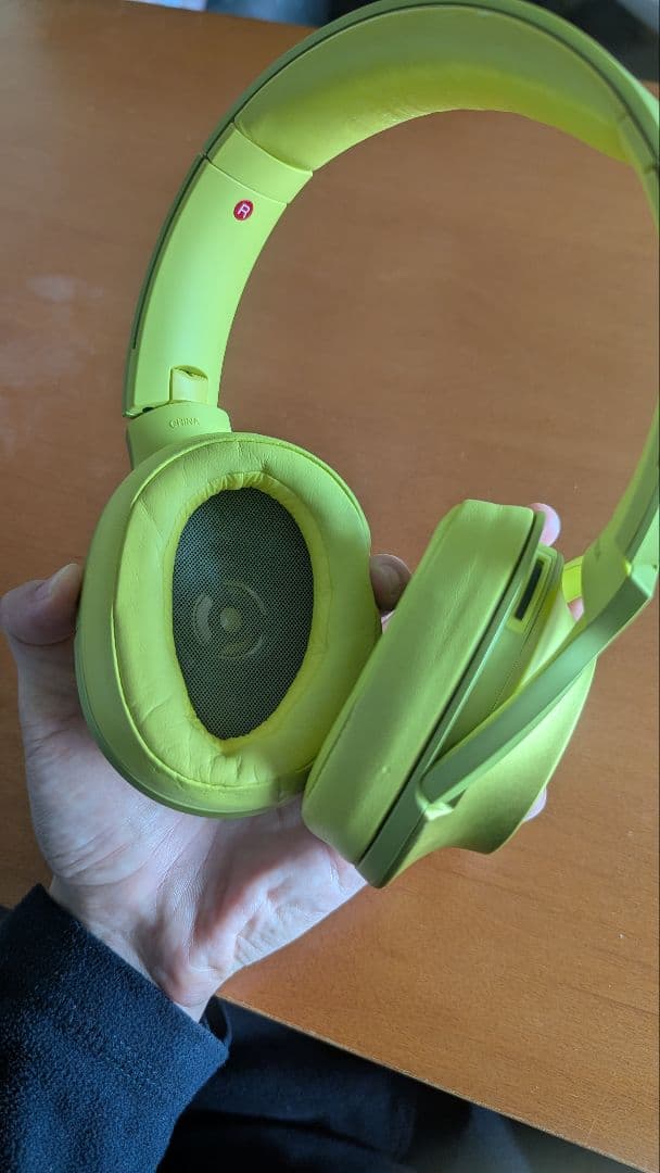 SONY 有線ヘッドホン グリーン