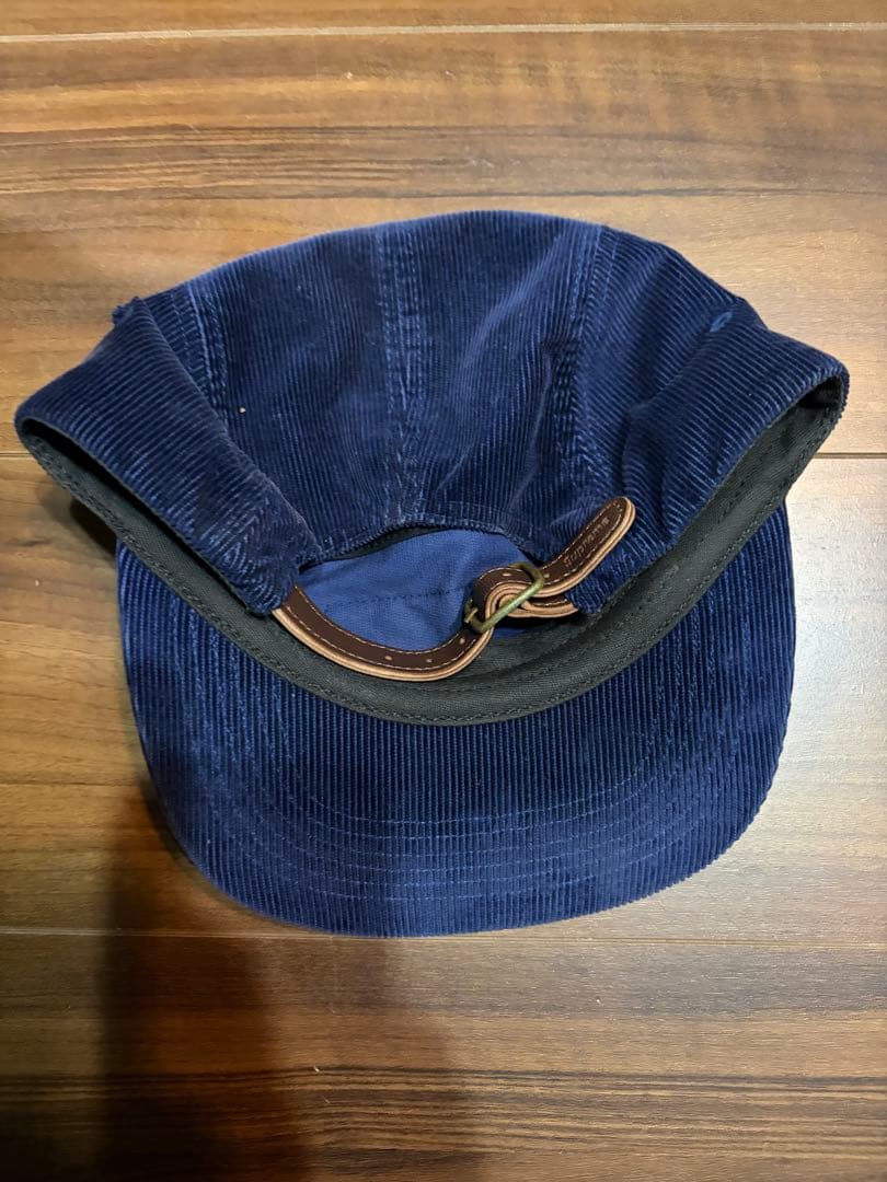 supreme キャップ　コーデイュロイ