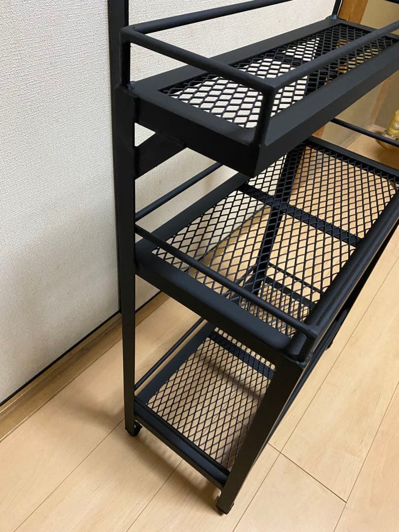 アイアンシェルフ　アイアンラック　インダストリアル 植物棚　アガベ　多肉植物