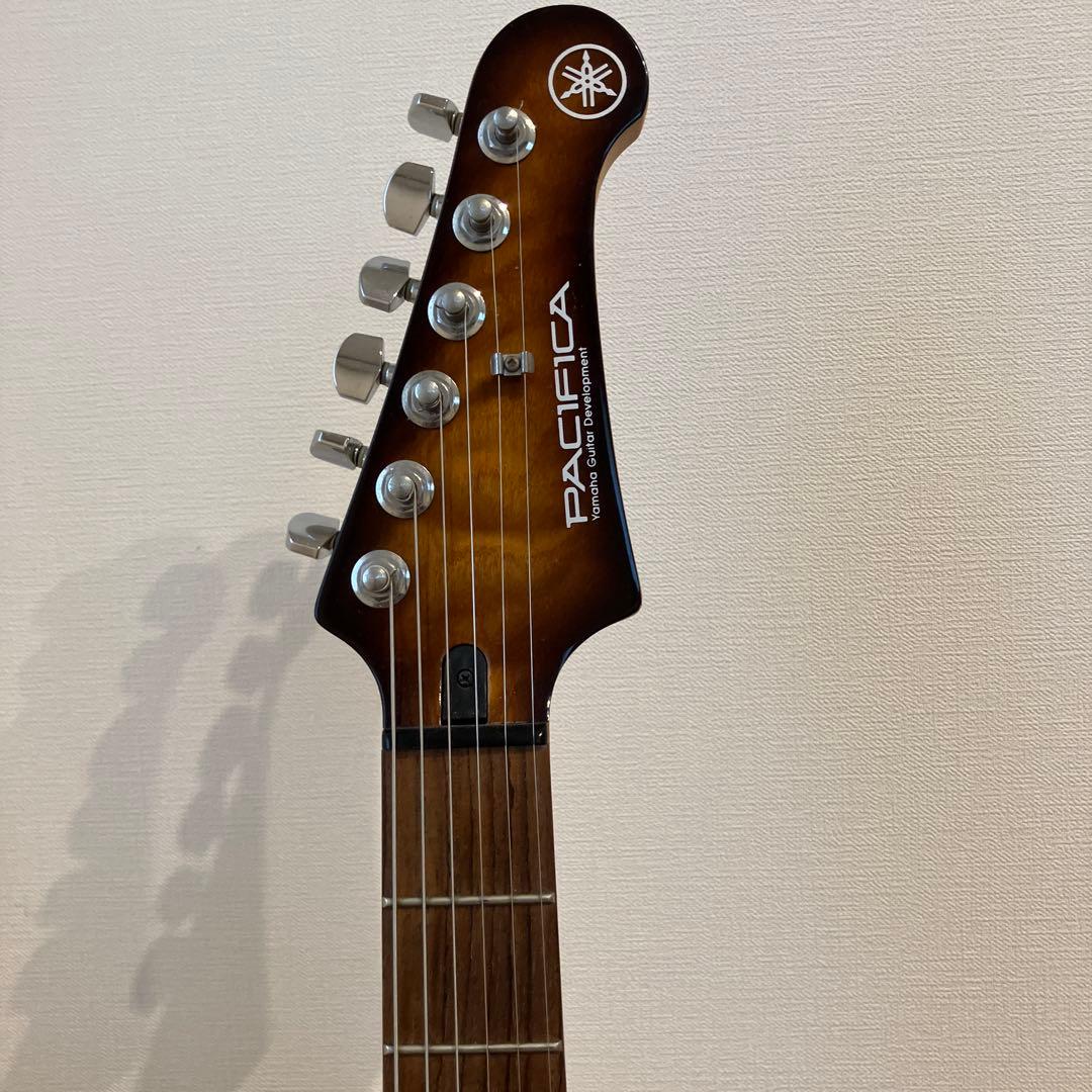 エレキギター　ヤマハ　パシフィカ