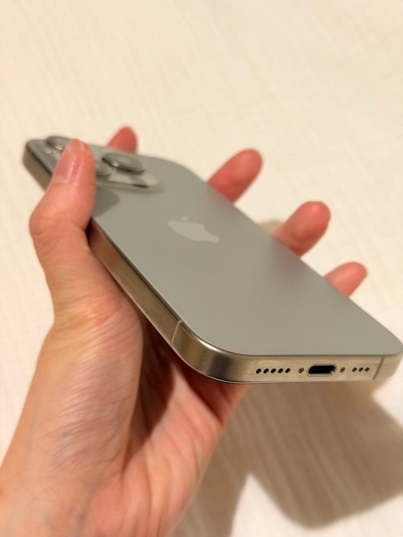 aosae様用/iPhone15Pro 256GB ナチュラル/88%バッテリー