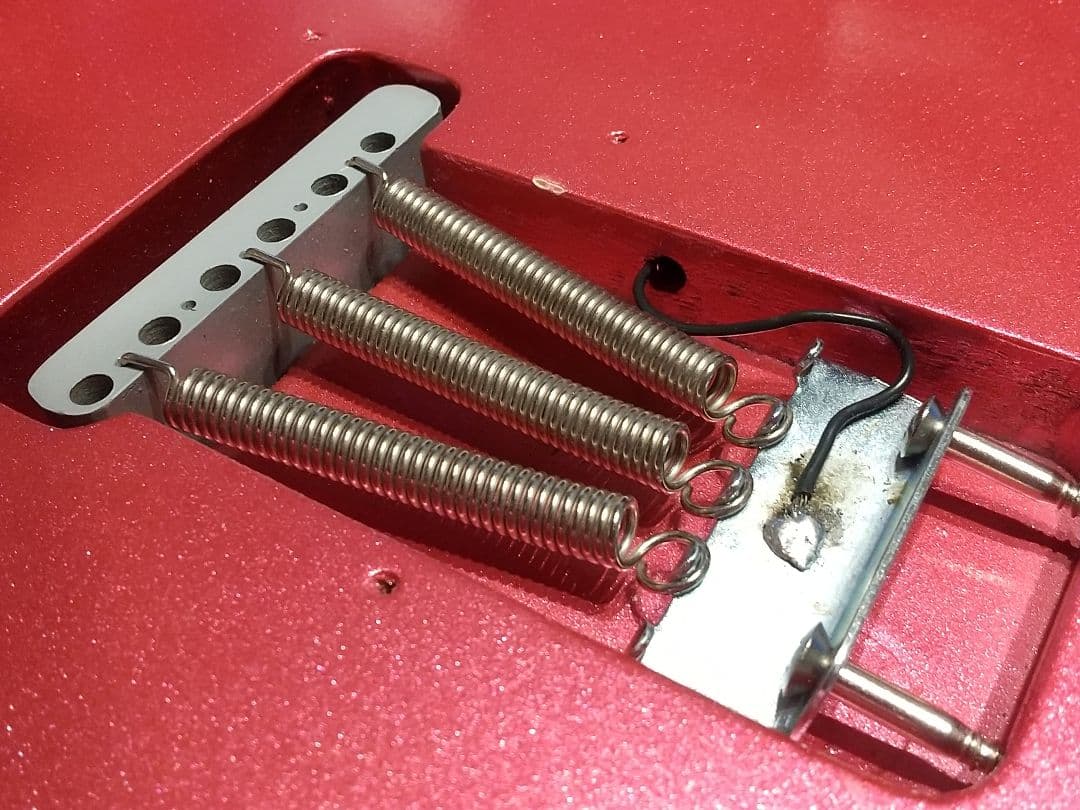 Fender ストラトキャスター ラッカー塗装 メタリックピンク