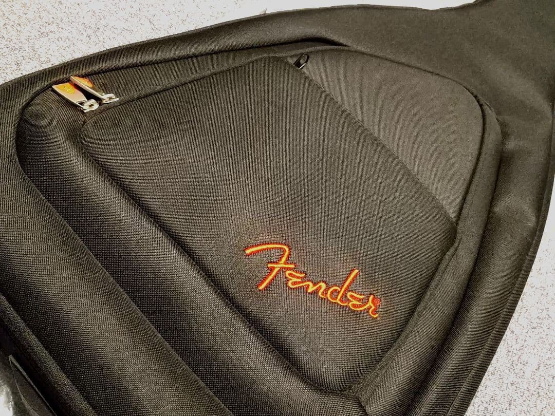 Fender ストラトキャスター ラッカー塗装 メタリックピンク