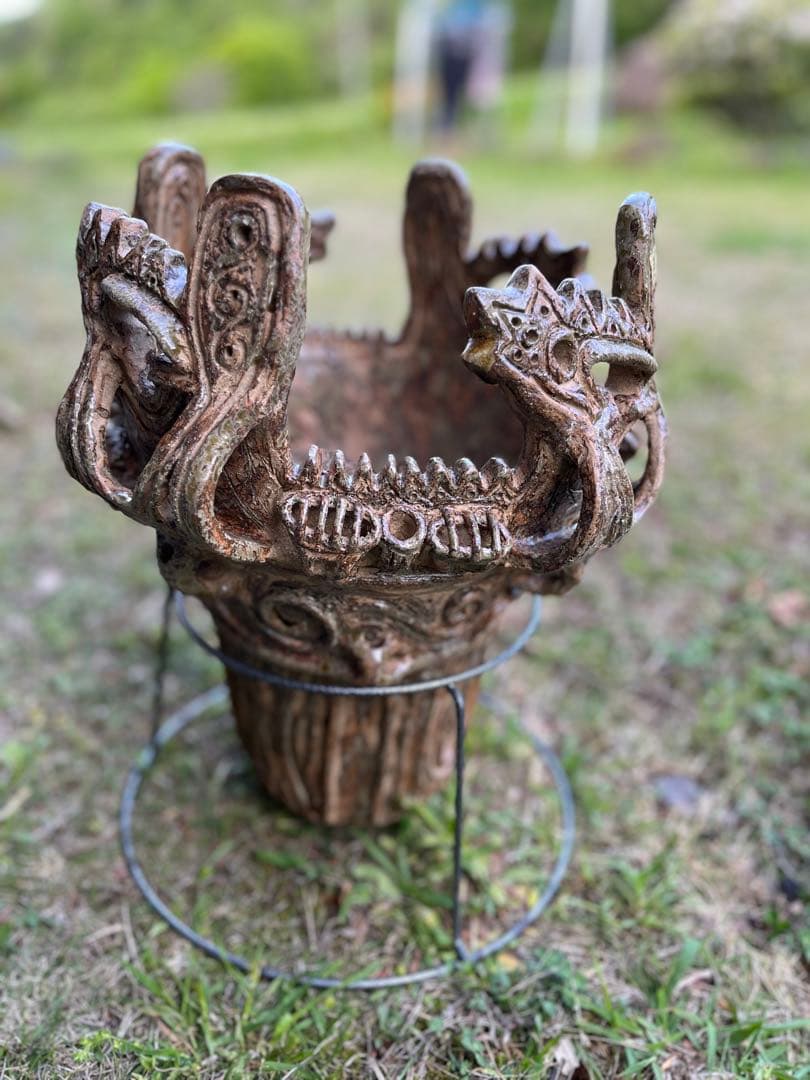 火焔型土器　模造品　レプリカ