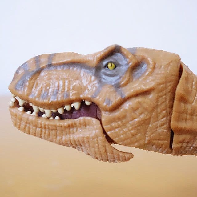 ジュラシックワールド　ティラノサウルス 未開封 スピノサウルスセット