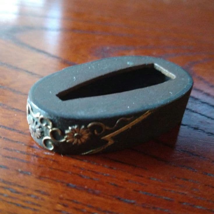 刀の縁頭　目貫　12点