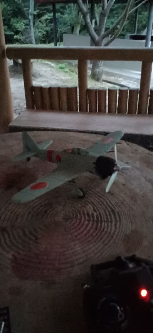 RC戦闘機 零戦52型　VOLANTEX