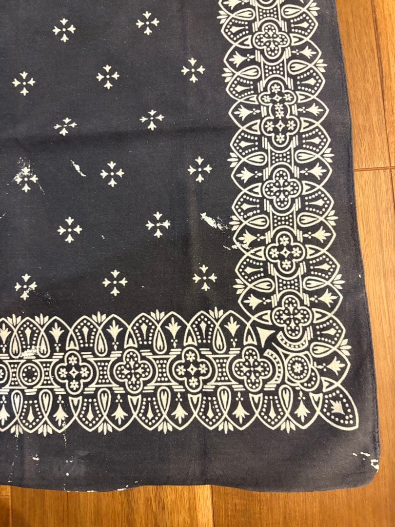 週末値下げ ヴィンテージバンダナ アイアンクロスブラック
