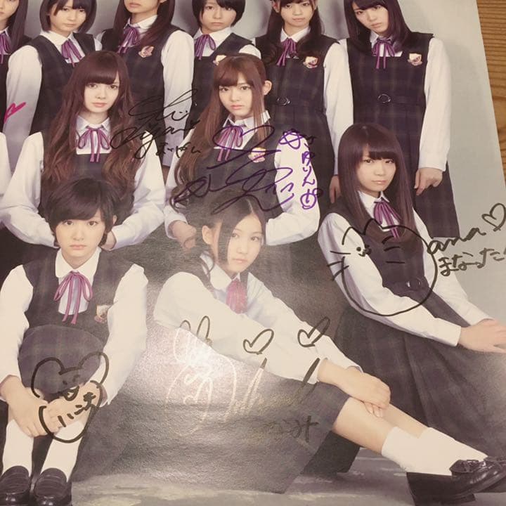 乃木坂46 制服のマネキン　直筆サイン入りポスター