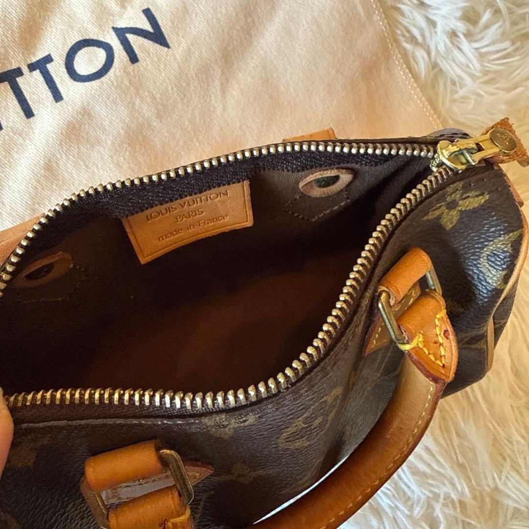 Louis Vuitton mini キャリーバッグ