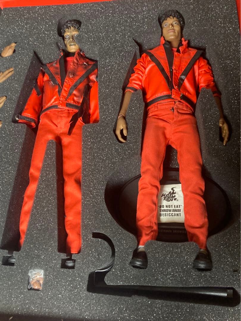 マイケル・ジャクソン スリラー版 フィギュア ホットトイズ