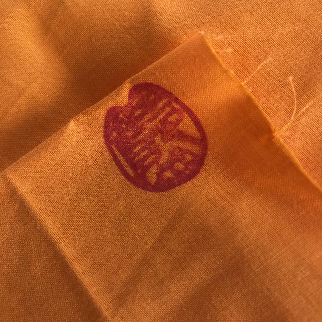 部屋を落ち着かせます　唐人図陶板　度山窯