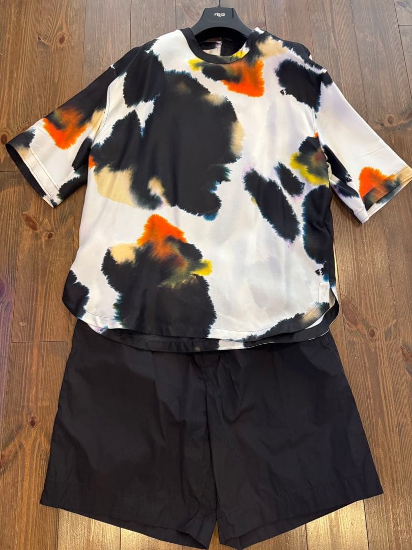 新品未使用★FENDIシルクカットソー★FENDIフェンディーロンハーマン