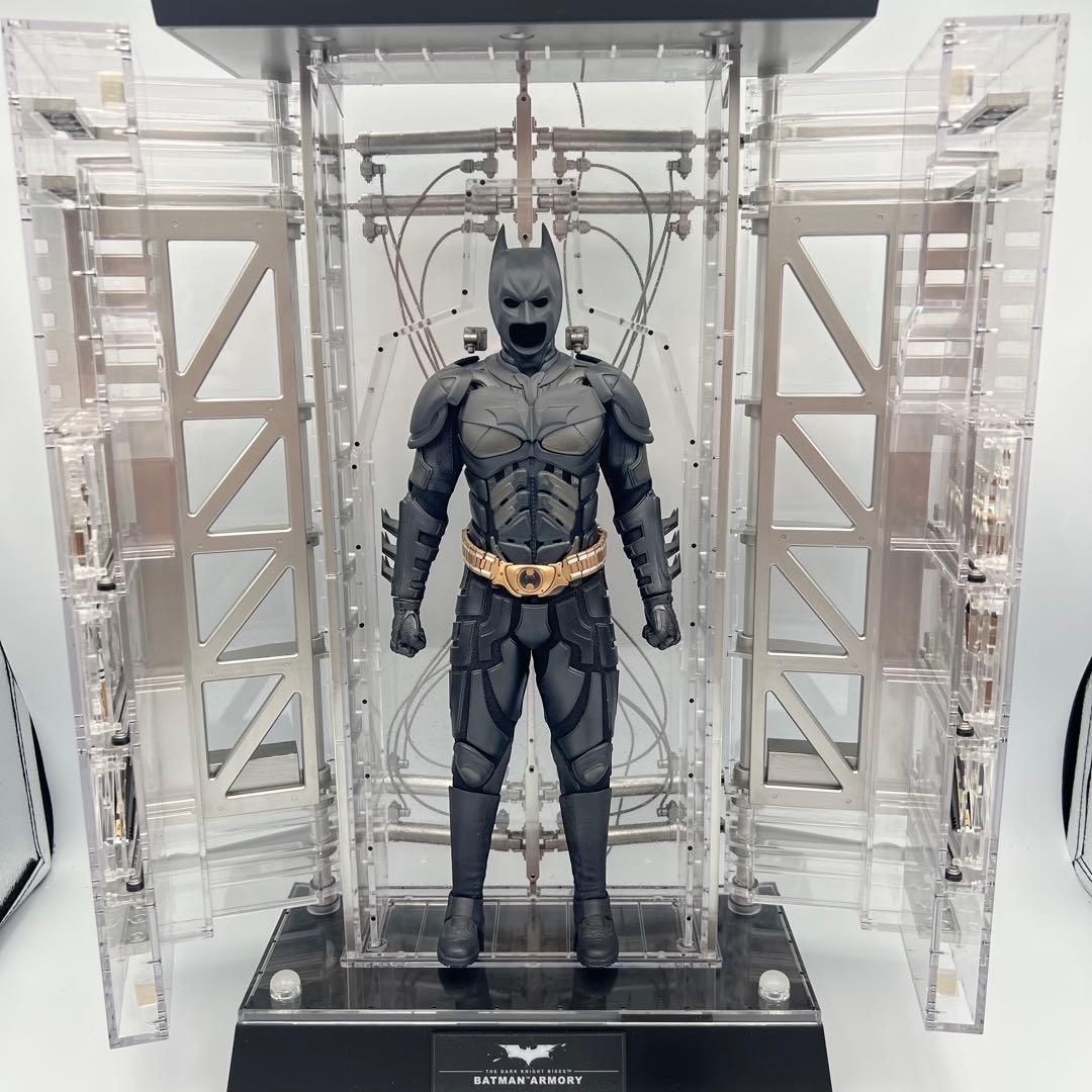 格納庫　バットマン　1/6 フィギュア　ホットトイズ　ダークナイト　セット