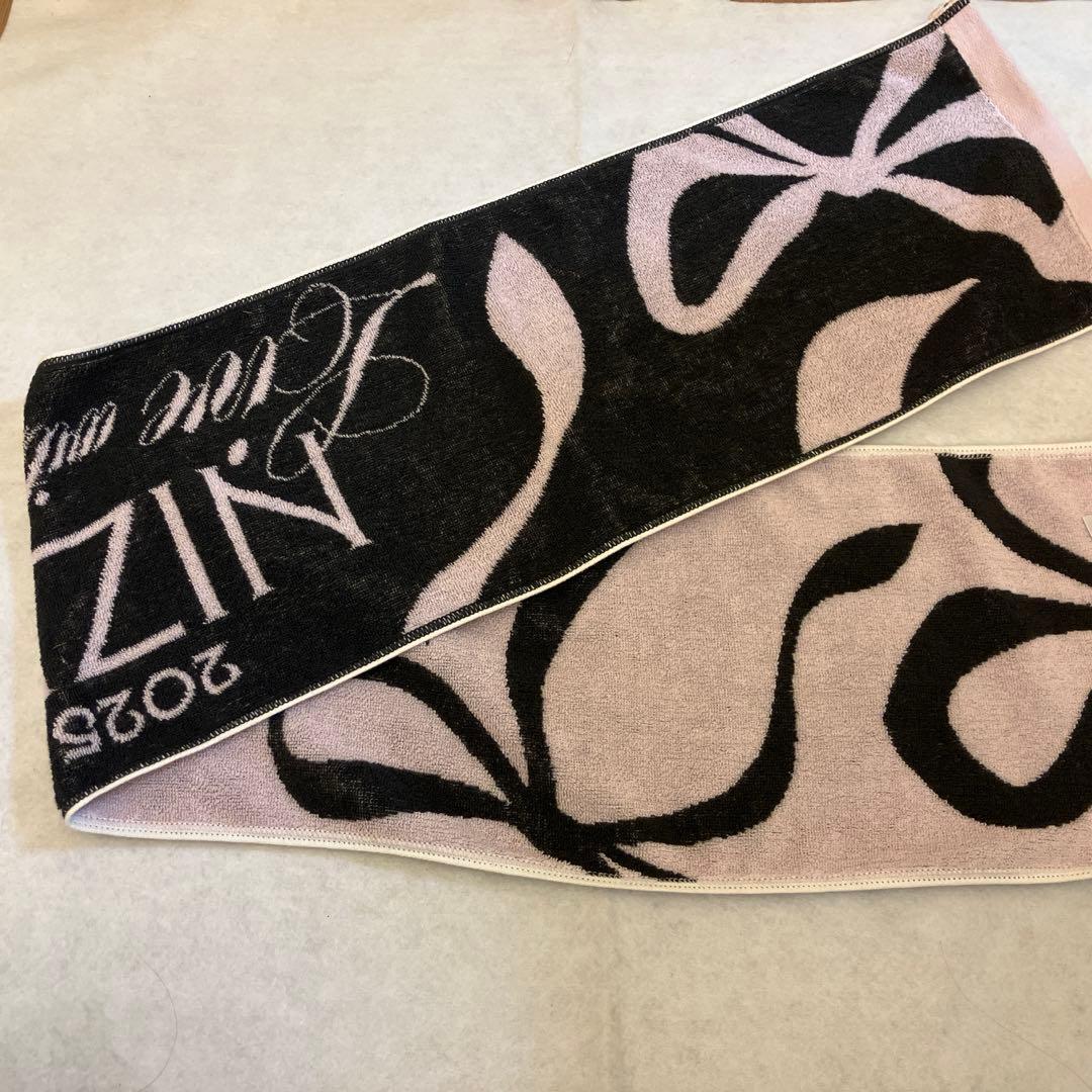 niziu リオユニフォーム、タオル