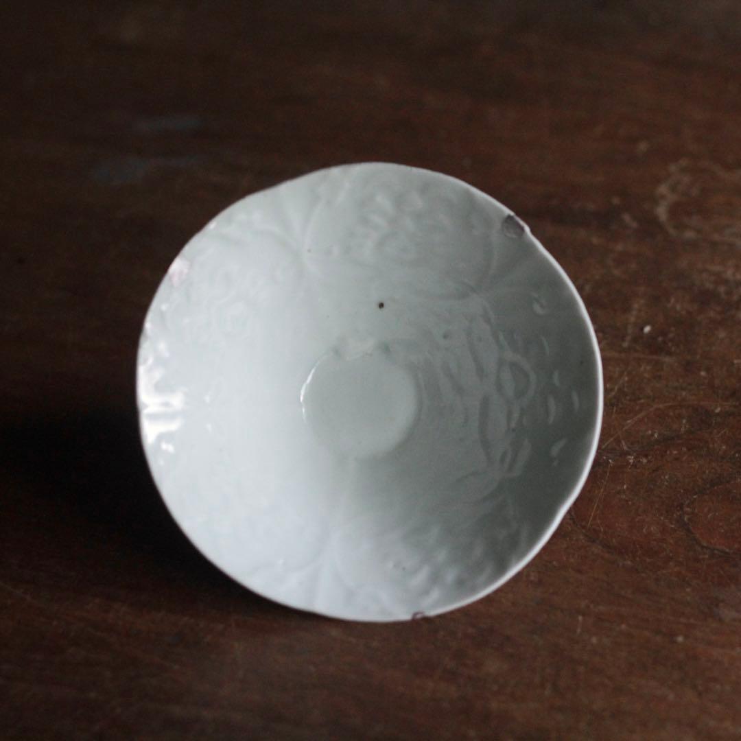 古伊万里 白磁 陽刻 茶碗 茶道具 古美術 古道具 アンティーク