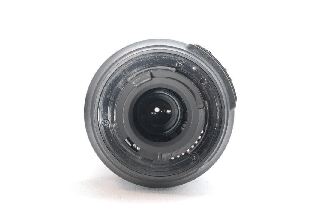 美品✨Nikon　18-105ｍｍ　3.5-5.6　標準　レンズ　ズーム　簡単