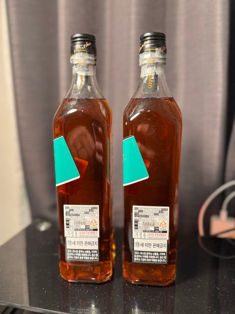 ジョニーウォーカー ブラックラベル 12年 イカゲームエディション 2本セット