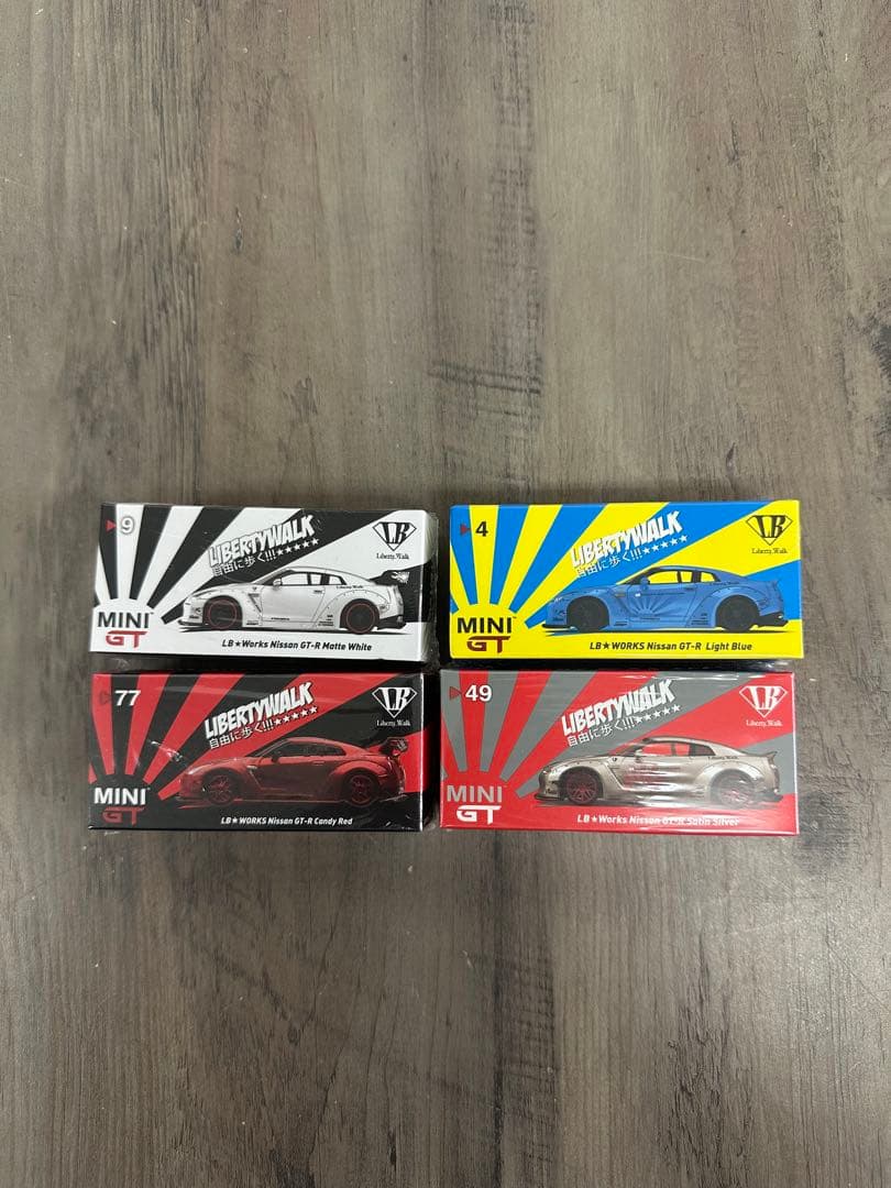 新品！未開封！LIBERTYWALK MINI GT ミニカー 4台セット