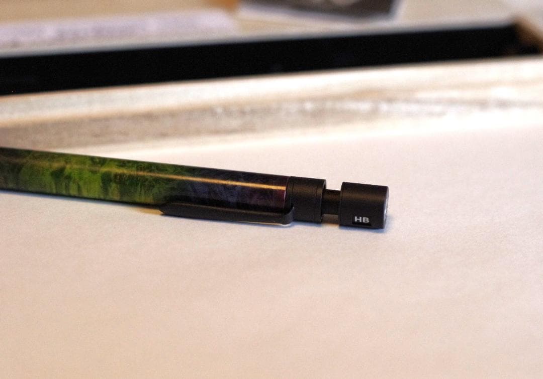 マーベラスウッド シャープペンシル メープル瘤（スタビライズドウッド）