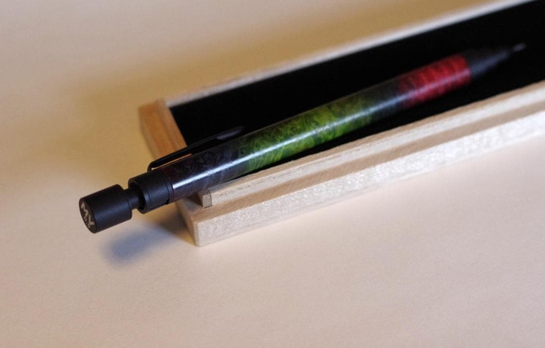 マーベラスウッド シャープペンシル メープル瘤（スタビライズドウッド）