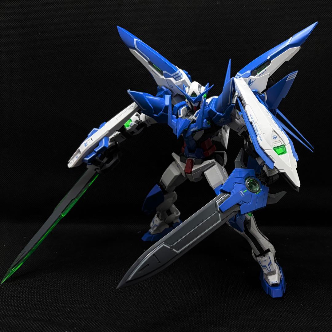 コ*ア様 ＭＧ 1/100 ガンダムアメイジングエクシア 完成品