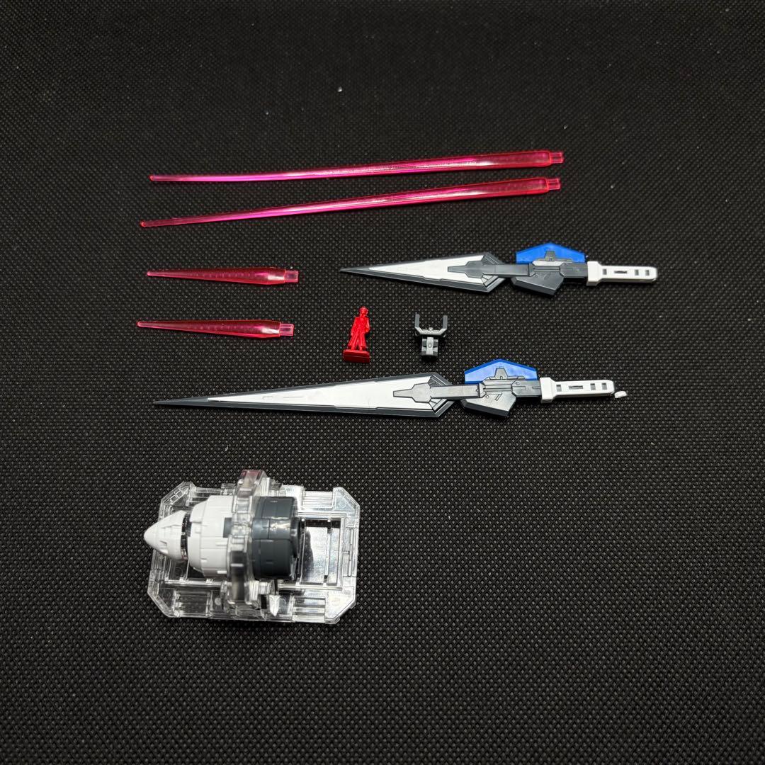 コ*ア様 ＭＧ 1/100 ガンダムアメイジングエクシア 完成品