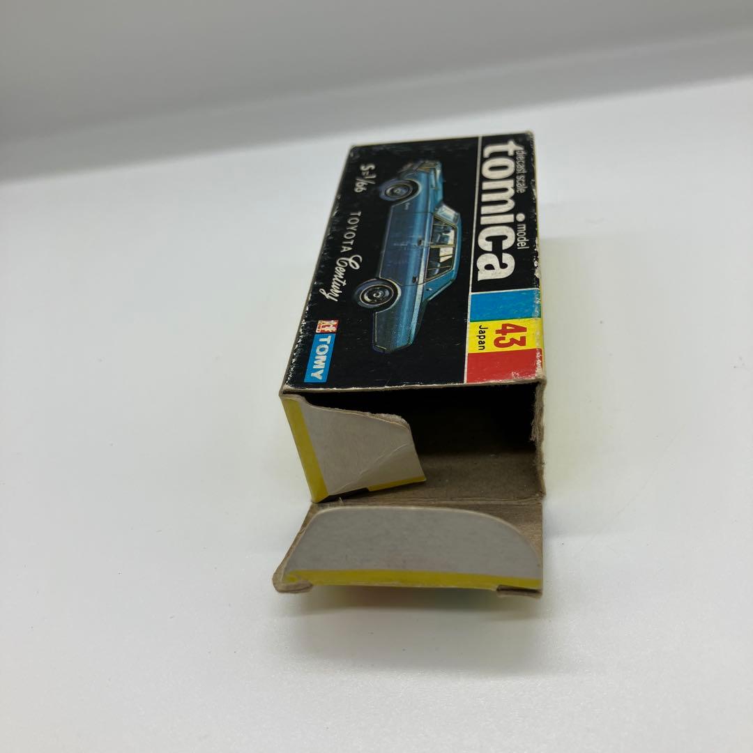 黒箱日本製トミカ　トヨタセンチュリー