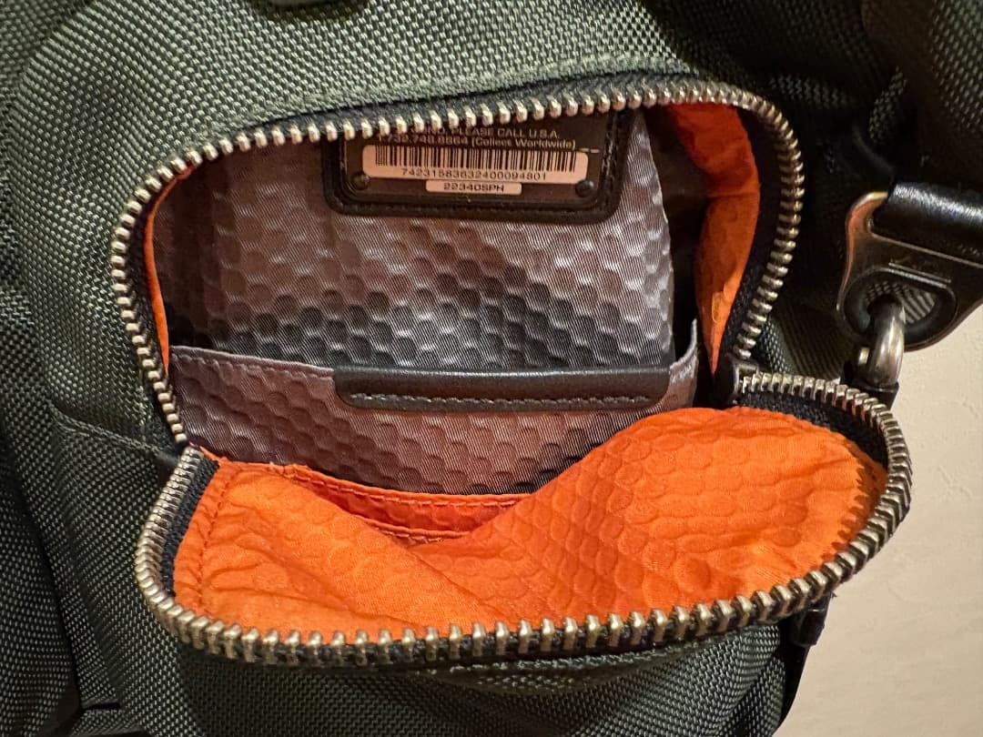 【美品】TUMI カーキ ボストン エバレットエッセンシャルトート グリーン