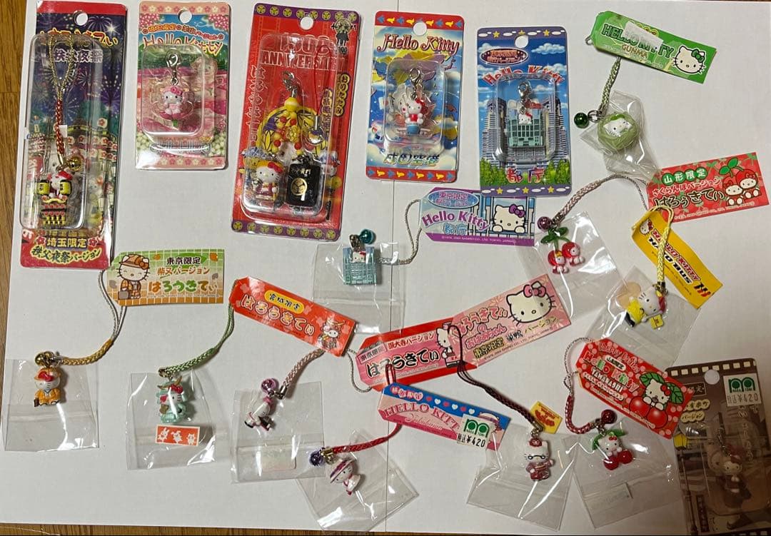 激レア多数！2001年〜ご当地キティ 105個　廃番多数　AI分析の半額ほど