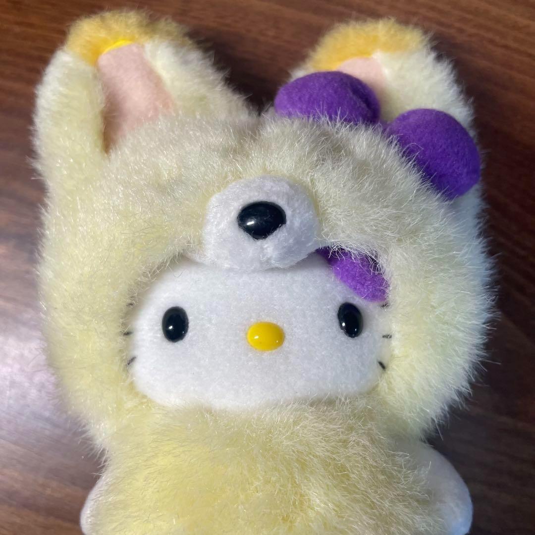 【レア】2004年　キティ 北海道限定 キタキツネ ボールチェーンぬいぐるみ