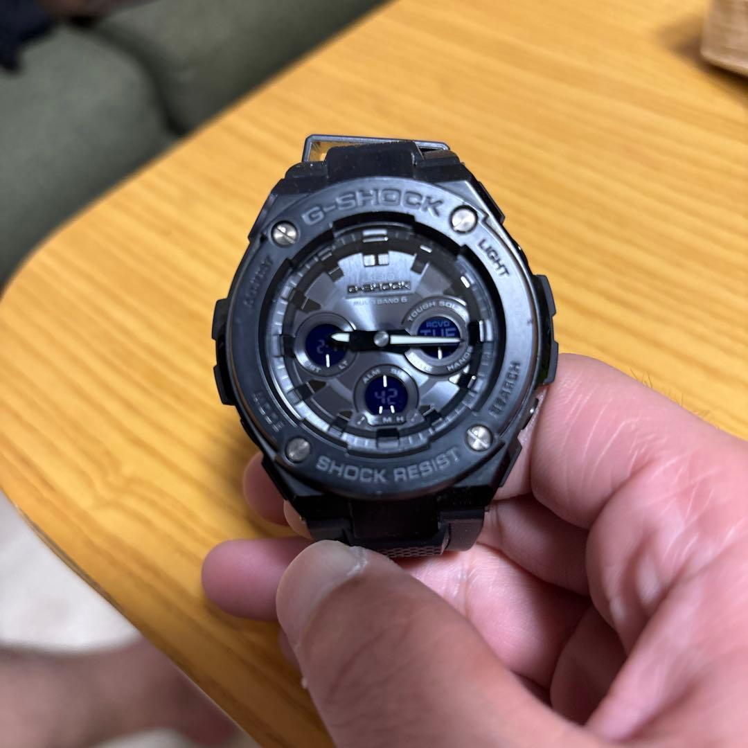 時計 CASIO G-SHOCK GST-W300G