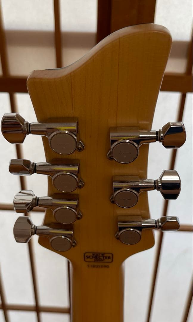 GW中値下げ　Schecter 7弦　lynch エレキギター