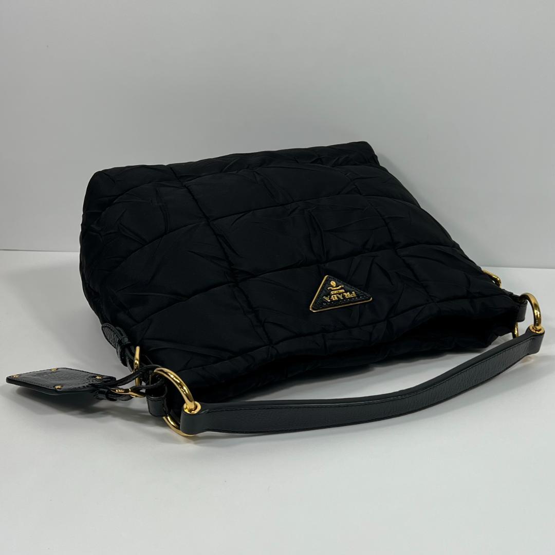 プラダ BR3861 ナイロン ネロ キルティング ハンドバッグ MBZ266