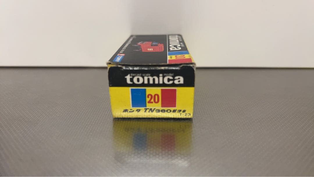 トミカ TN360 赤 1/64 黒箱　郵便車