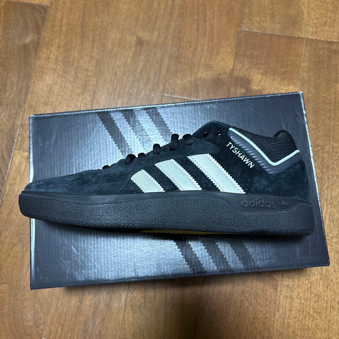 adidas Tyshawn スニーカー 25.5