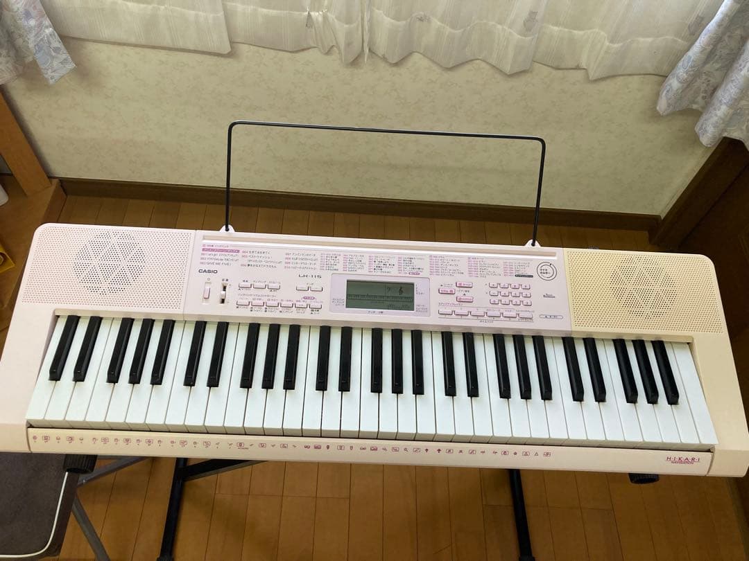 CASIO【電子ピアノ】LK-115
